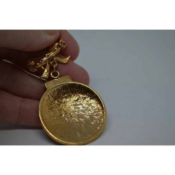 Christmas Ornament Enamel Brooch Dangle Pin Xmas Gold Tone 2" Vtg  Costume - Picture 5 of 9